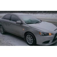 Продам а/м Mitsubishi Lancer битый
