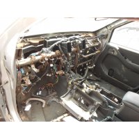 Продам а/м Nissan Navara битый