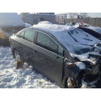 Продам а/м Toyota Avensis битый