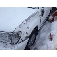 Продам а/м Toyota Land Cruiser битый