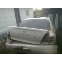 Продам а/м Toyota Platz битый