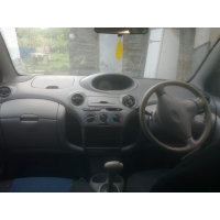 Продам а/м Toyota Platz битый