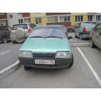 Продам а/м ВАЗ 2109 битый